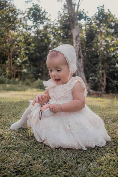taufkleid baby 2025: trends, tipps und auswahl für das perfekte outfit