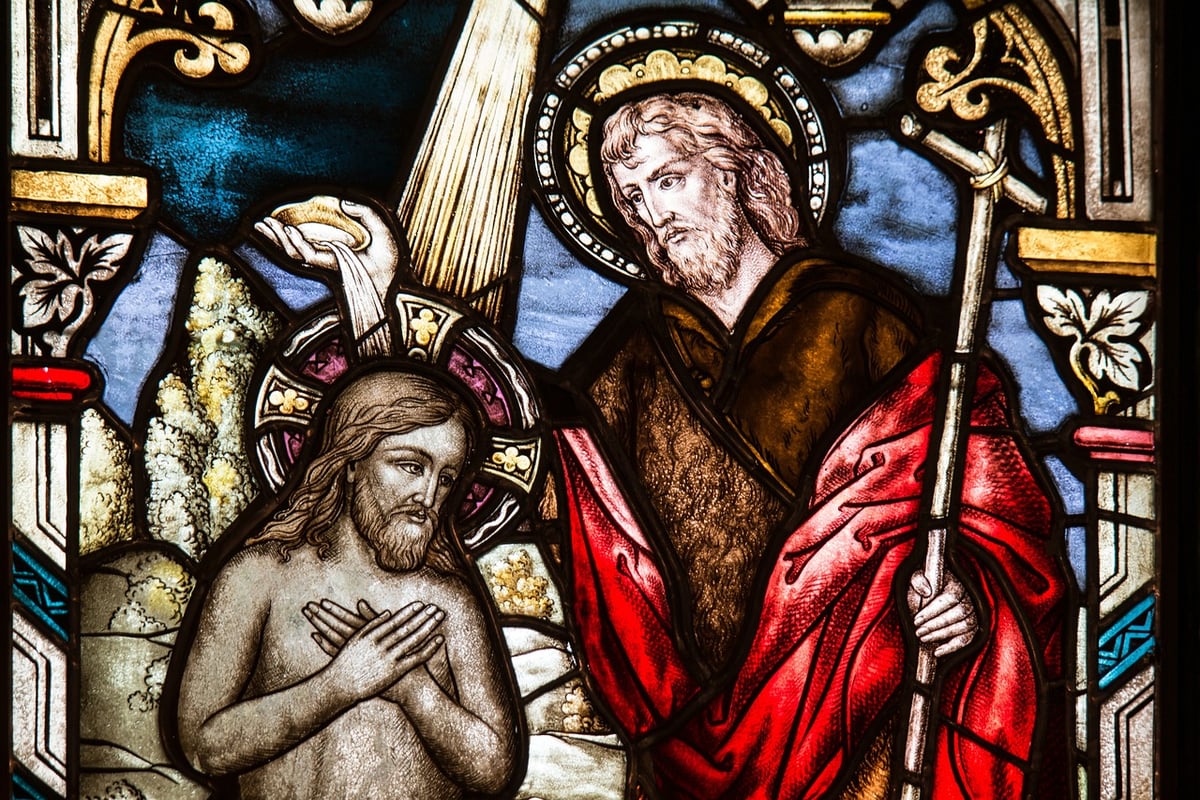 Familien- und Freundschaftsrituale während der Taufe